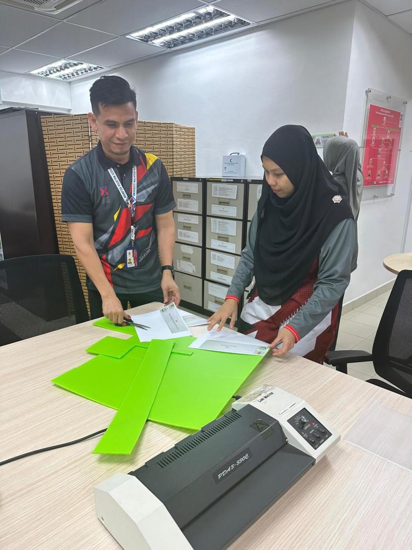 Jom Gotong - royong Perdana - Pusat Pengurusan Kualiti Universiti (PPQ)